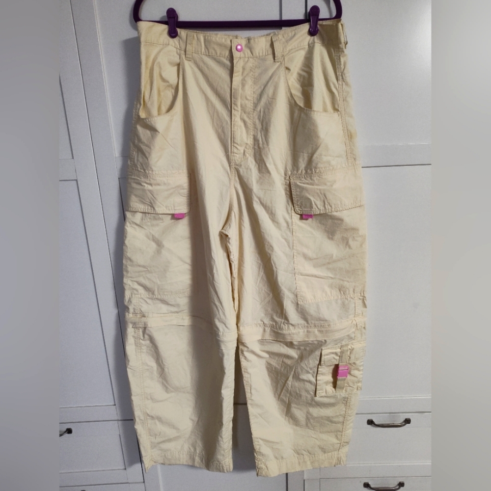 Urban Outfitters Stone Rave Cargo 🩳 Convertible Size L Great Condition